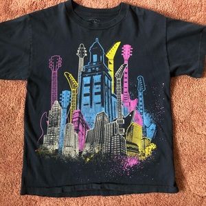 GUITAR / CITY TEE